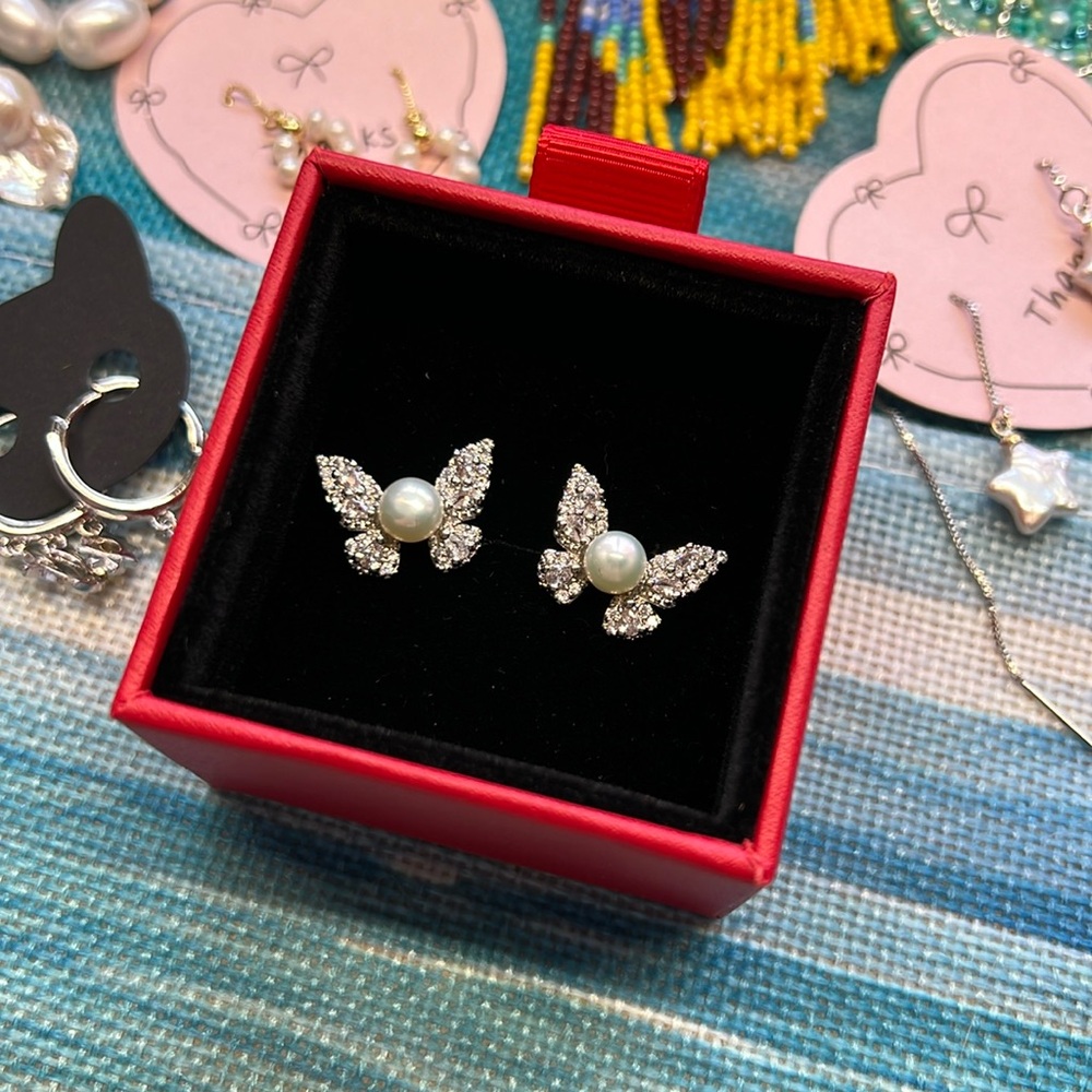 M13 Live Show Pearl and Gemstone Earrings Gem Crystal Freshwater Real Pearls